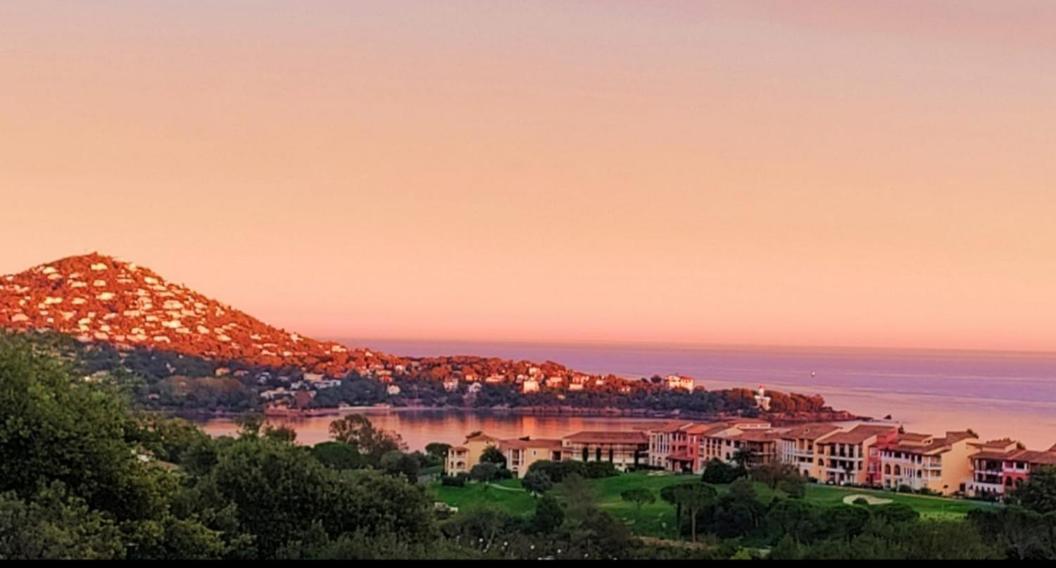 Vacances En Paradis Saint-Raphaël Dış mekan fotoğraf